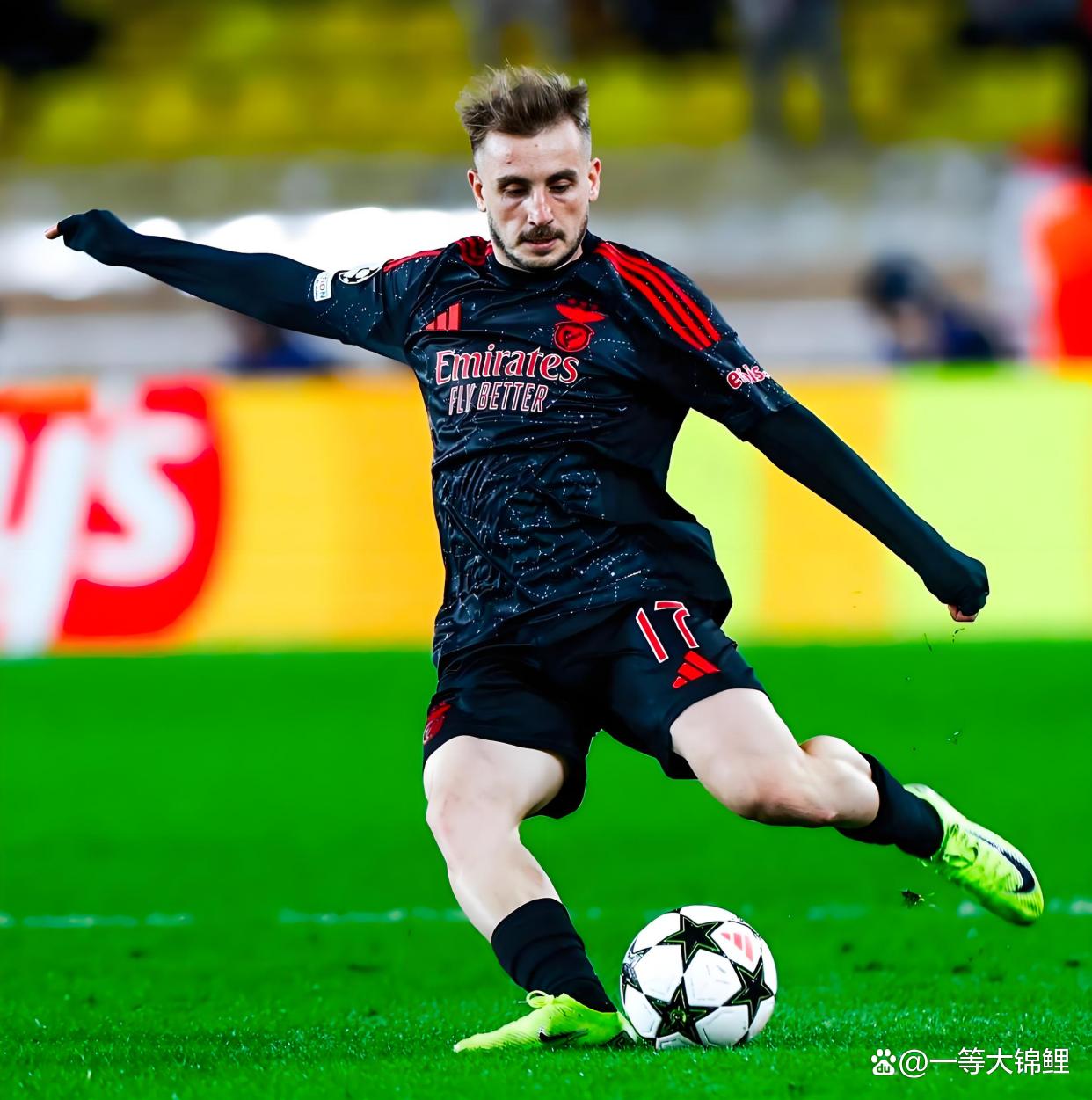 九游娱乐APP-里程碑夜！费耶诺德绝杀压哨，葡超转会期刷纪录，球迷炸锅，控场能力受关注的简单介绍